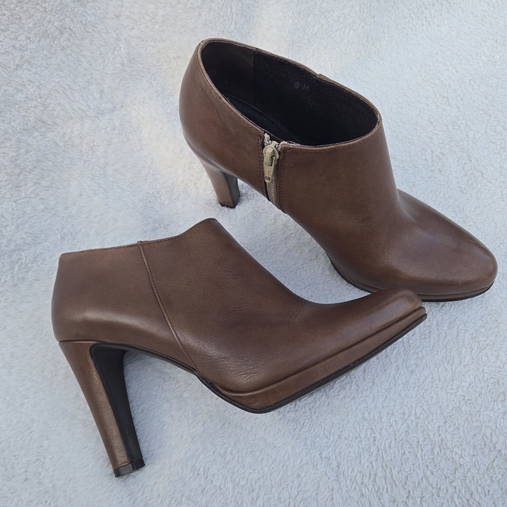Sesto Meucci Light Brown Leather Ankle Boots - Women's Size 9 - Made in Italy